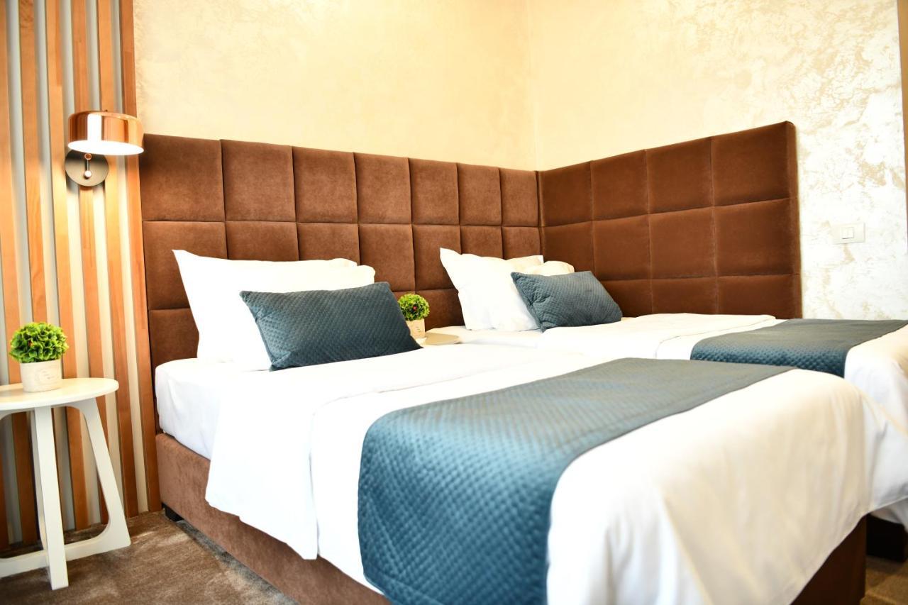 Quartz Boutique Hotel มามายา ภายนอก รูปภาพ