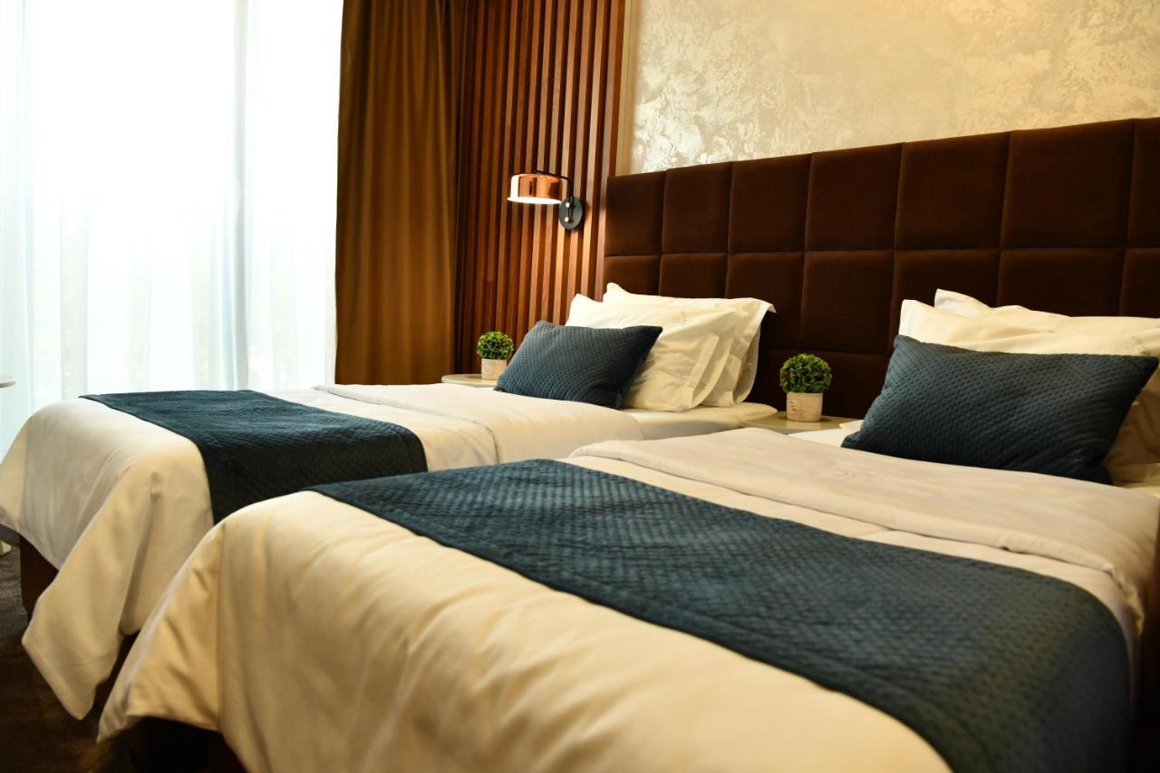 Quartz Boutique Hotel มามายา ภายนอก รูปภาพ
