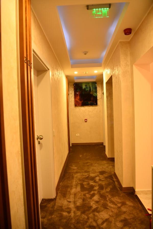 Quartz Boutique Hotel มามายา ภายนอก รูปภาพ