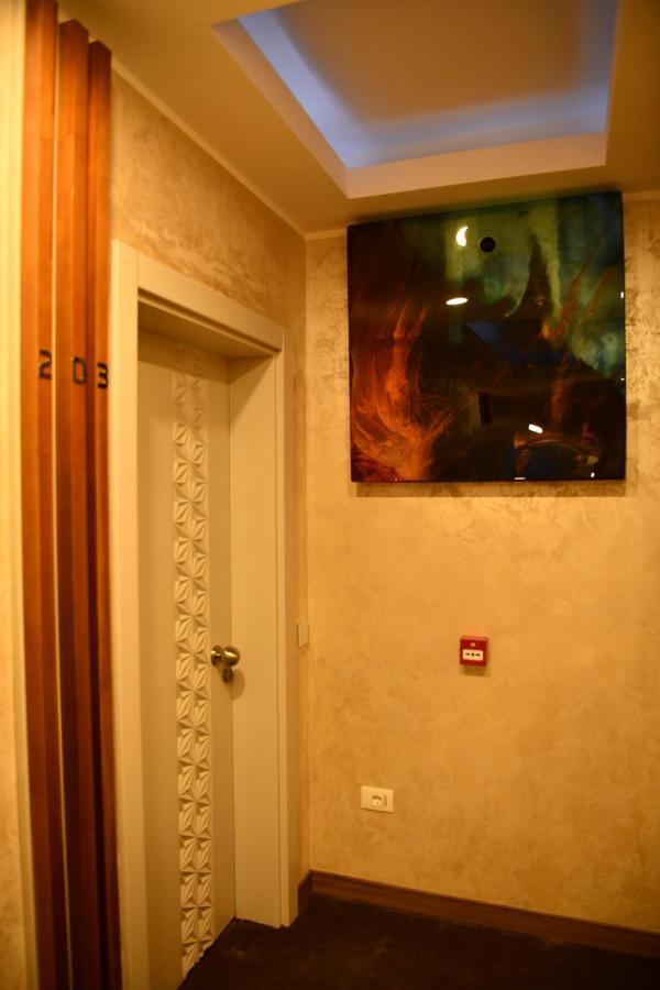Quartz Boutique Hotel มามายา ภายนอก รูปภาพ